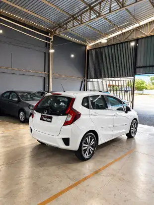 HONDA-FIT-2016