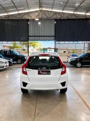 HONDA-FIT-2016