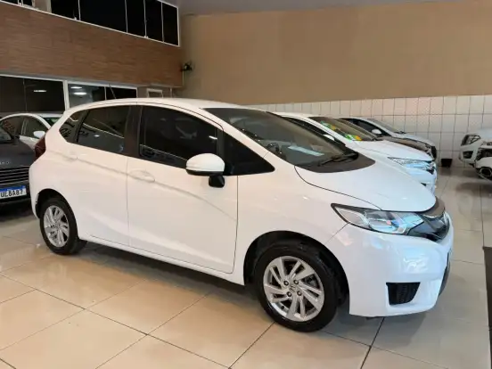 HONDA-FIT-2015