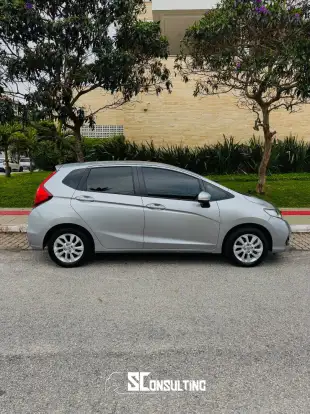 HONDA-FIT-2018