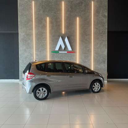 HONDA-FIT-2012