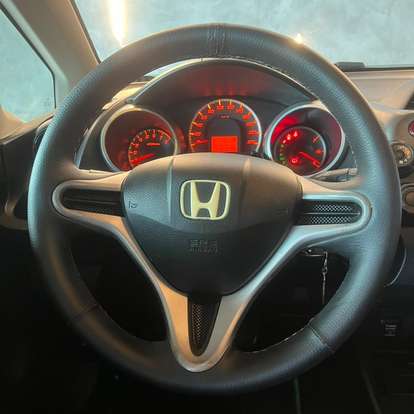HONDA-FIT-2012
