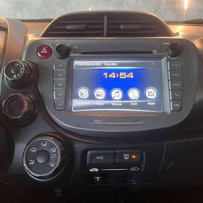 HONDA-FIT-2012