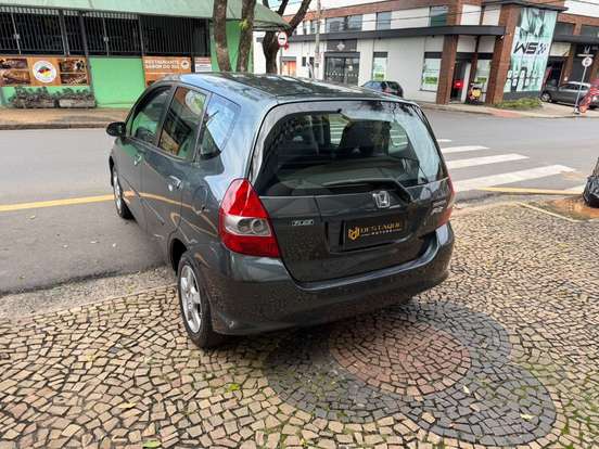 HONDA-FIT-2008