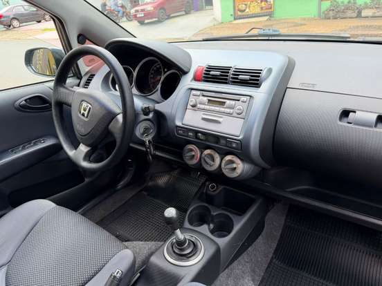 HONDA-FIT-2008