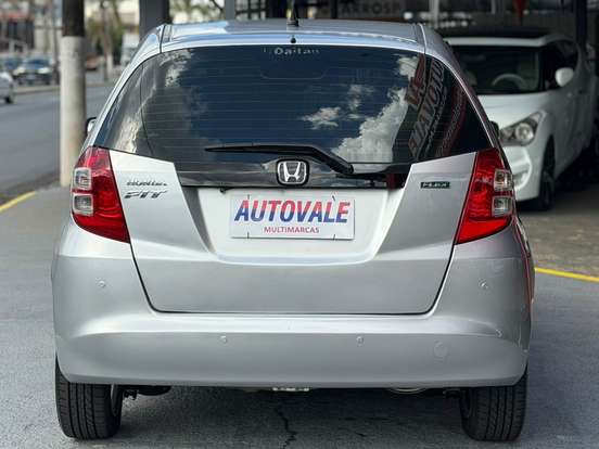 HONDA-FIT-2009