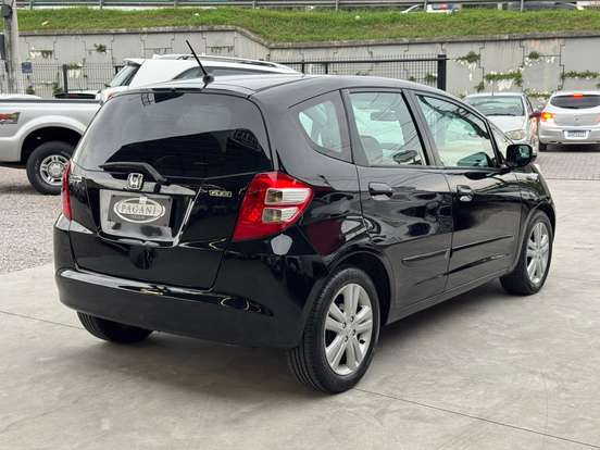 HONDA-FIT-2010