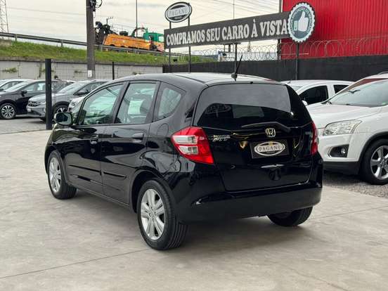 HONDA-FIT-2010