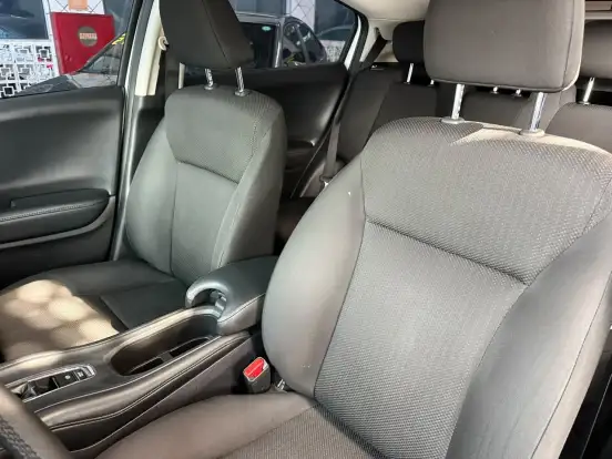 HONDA-HR-V-1.8 16V FLEX LX 4P AUTOMÁTICO HONDA-HR-V-2017