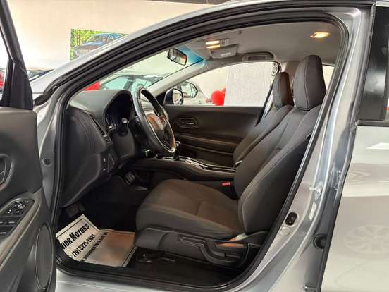 HONDA-HR-V-2021
