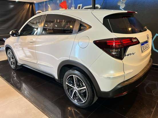 HONDA-HR-V-1.8 16V FLEX LX 4P AUTOMÁTICO HONDA-HR-V-2018
