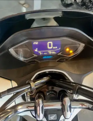 HONDA-PCX 160 ABS-2023