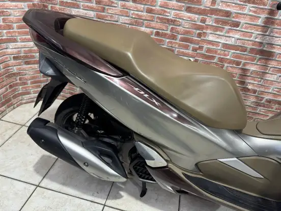 HONDA-PCX DLX-2022
