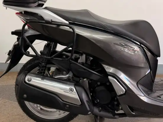 HONDA-SH 300i HONDA-SH 300i-2016