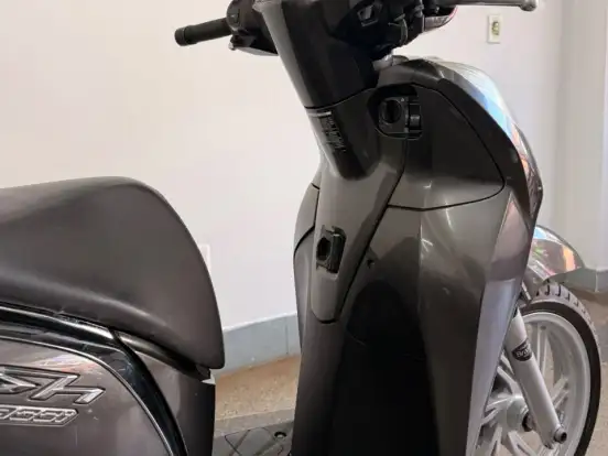 HONDA-SH 300i HONDA-SH 300i-2016