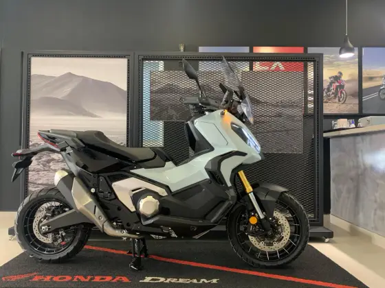 HONDA X-ADV 
