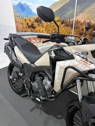 HONDA-XRE 300 SAHARA ADVENTURE-2025