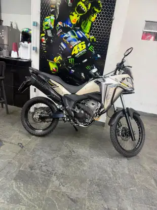 HONDA-XRE 300 SAHARA-2024