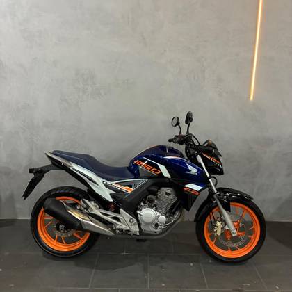HONDA CB TWISTER 