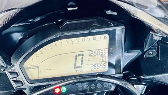 HONDA-CBR 1000RR-2013