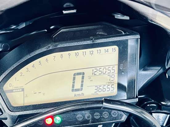 HONDA-CBR 1000RR HONDA-CBR 1000RR-2013
