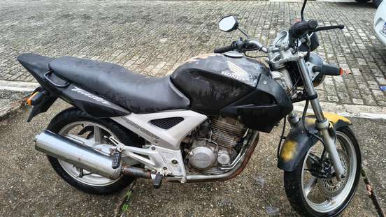 HONDA-CBX 250 TWISTER HONDA-CBX 250 TWISTER-2004