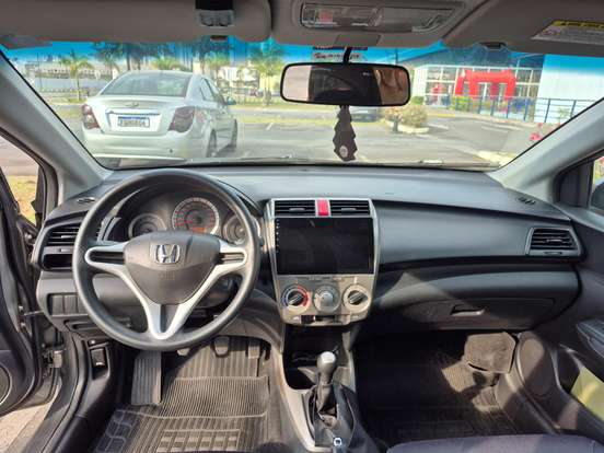 HONDA-CITY-2011