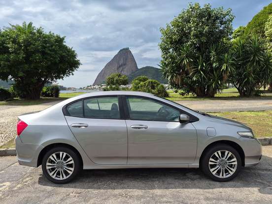 HONDA-CITY-1.5 EX 16V FLEX 4P AUTOMÁTICO HONDA-CITY-2014