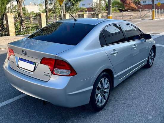 HONDA-CIVIC-1.8 LXL SE 16V FLEX 4P AUTOMÁTICO HONDA-CIVIC-2010