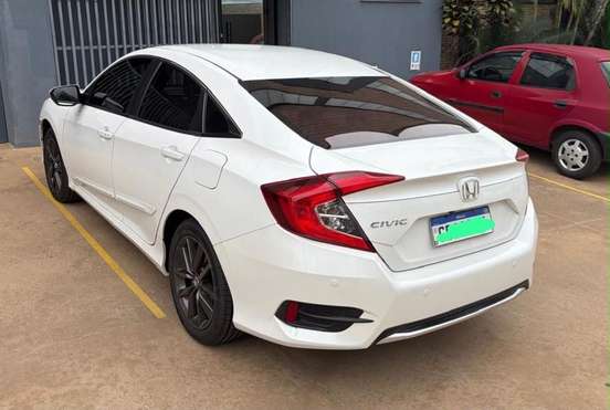 HONDA-CIVIC-2021