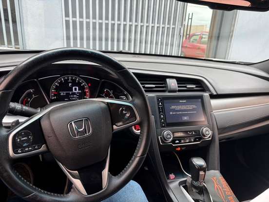 HONDA-CIVIC-2021