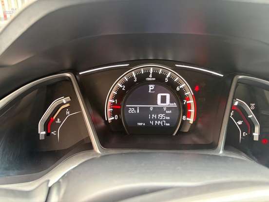 HONDA-CIVIC-2021