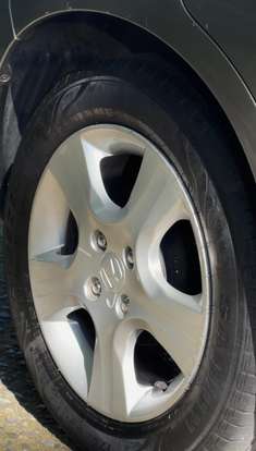 HONDA-FIT-2009