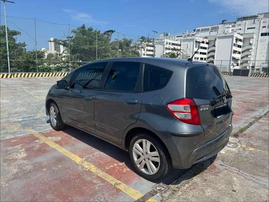 HONDA-FIT-2013