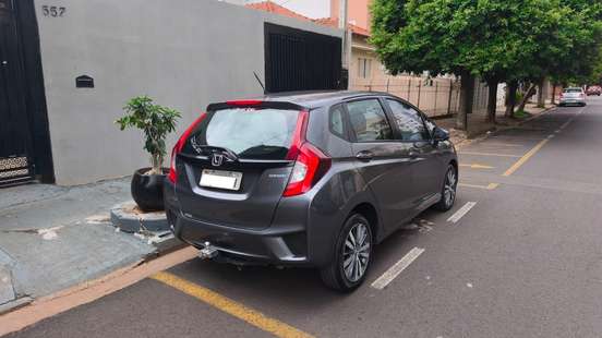 HONDA-FIT-2015