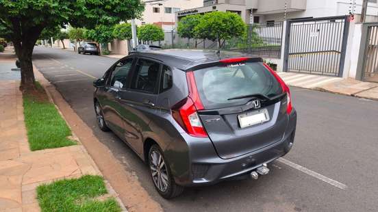 HONDA-FIT-2015