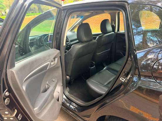 HONDA-FIT-2016