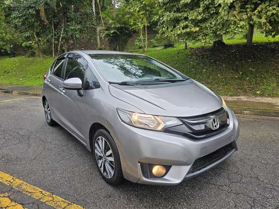 HONDA-FIT-2014