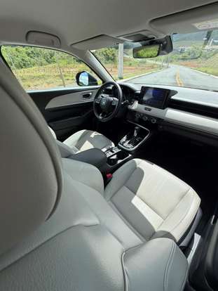 HONDA-HR-V-2023