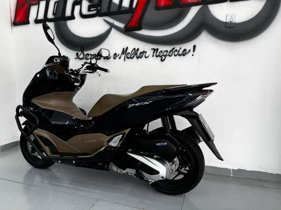 HONDA-PCX 160 DLX-2025