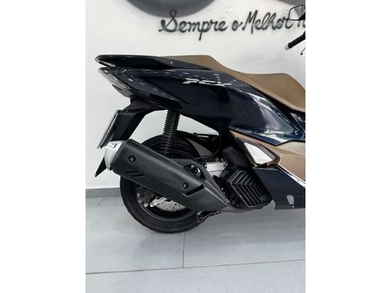 HONDA-PCX 160 DLX-2025