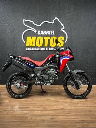 HONDA XRE 300 SAHARA RALLY 