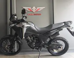 HONDA XRE 300 SAHARA HONDA XRE 300 SAHARA