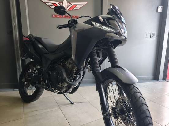 HONDA-XRE 300 SAHARA-2025