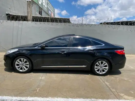 HYUNDAI-AZERA-2013