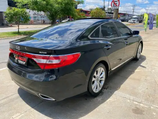 HYUNDAI-AZERA-3.0 MPFI GLS V6 24V GASOLINA 4P AUTOMÁTICO HYUNDAI-AZERA-2013