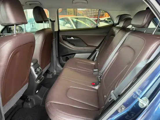 HYUNDAI-CRETA-1.0 TGDI FLEX PLATINUM AUTOMÁTICO HYUNDAI-CRETA-2023