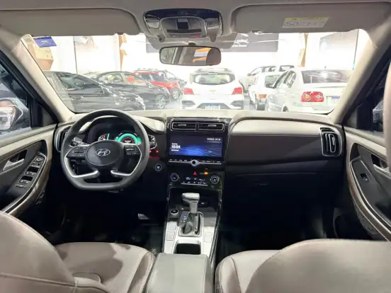 HYUNDAI-CRETA-2023