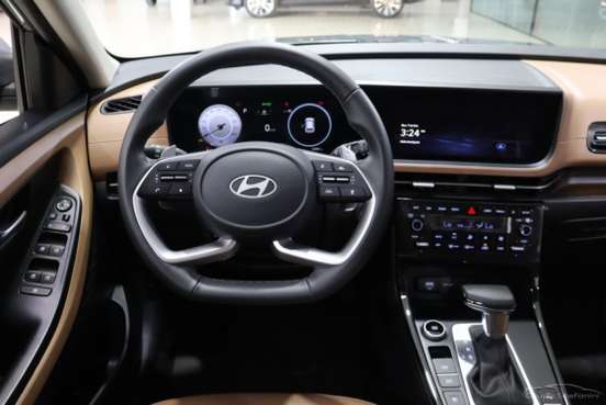 HYUNDAI-CRETA-2025