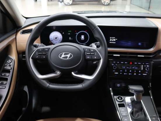HYUNDAI-CRETA-1.0 TGDI FLEX PLATINUM AUTOMÁTICO HYUNDAI-CRETA-2025